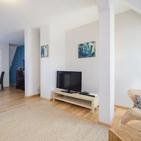 Apartment Alexandria
